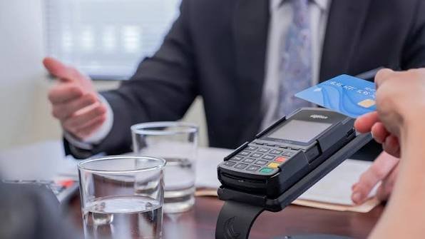 Can You Pay a Lawyer With a Credit Card