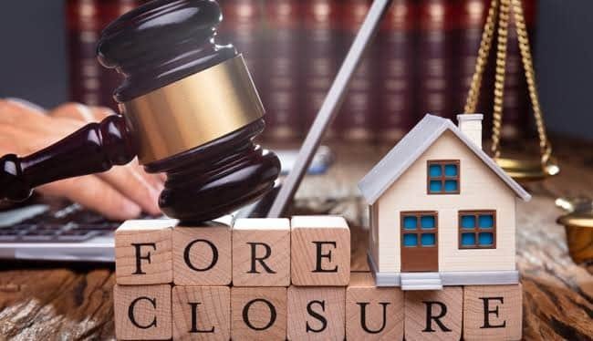 Foreclosure Lawyer