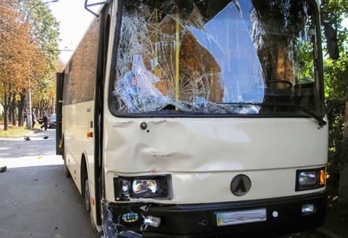 What Happens When an Out-of-State Visitor Is Injured in a Bus Accident in Texas